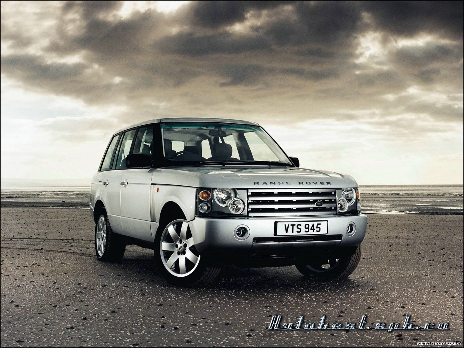 Range rover 4.6. Грязный range Rover. Фото машина Ренче Ровер. Коллаж изображений Рендж Ровер. Рендж Ровер изображения высокого разрешения.