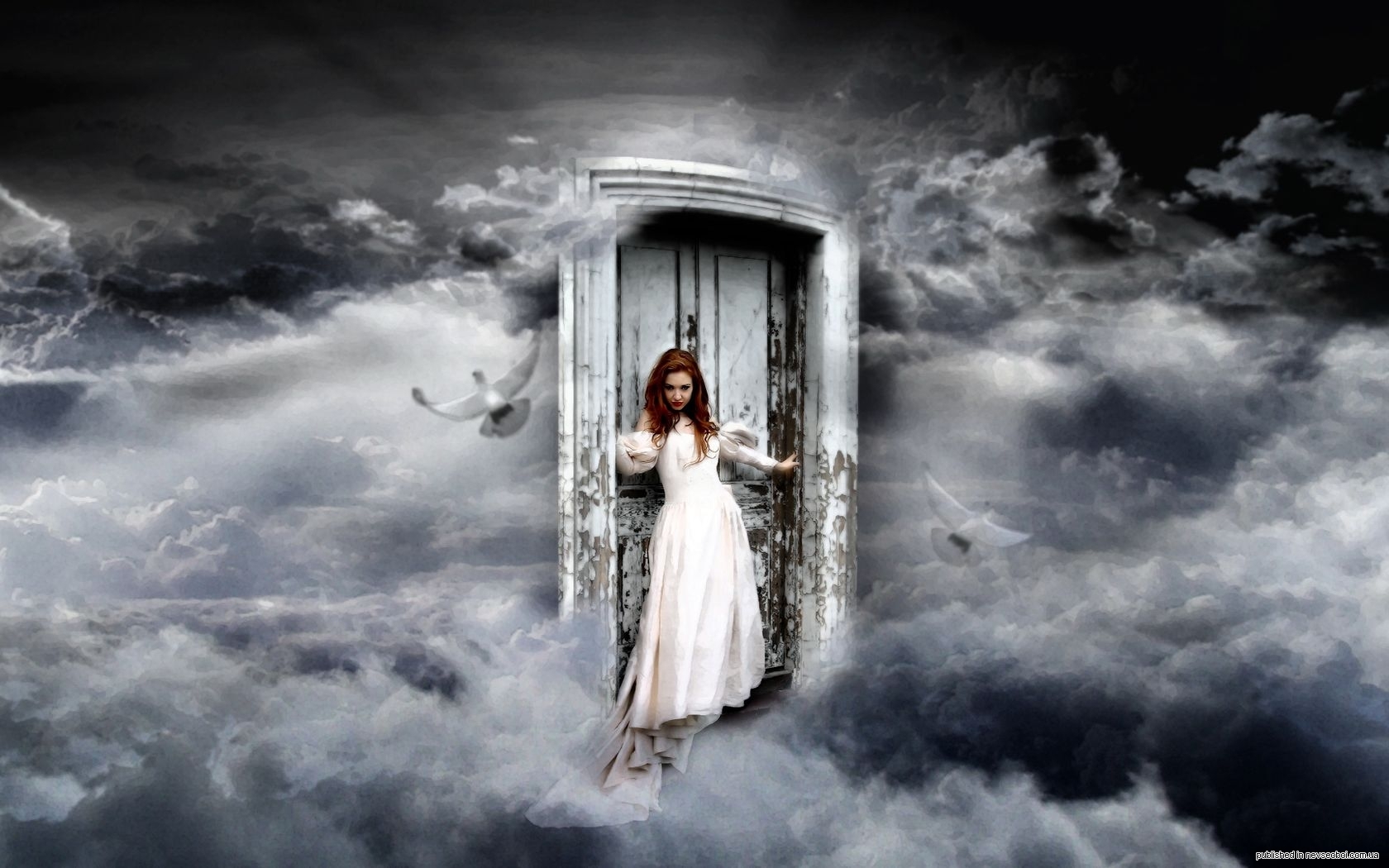 Открой свою душу 2019. Дверь фэнтези. Дверь в облаках. Дверь в небо. Мистическая дверь.